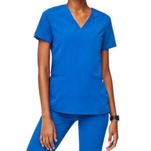 FIGS Women's Casma 3-Pocket Scrub Top in Royal Blue XXS